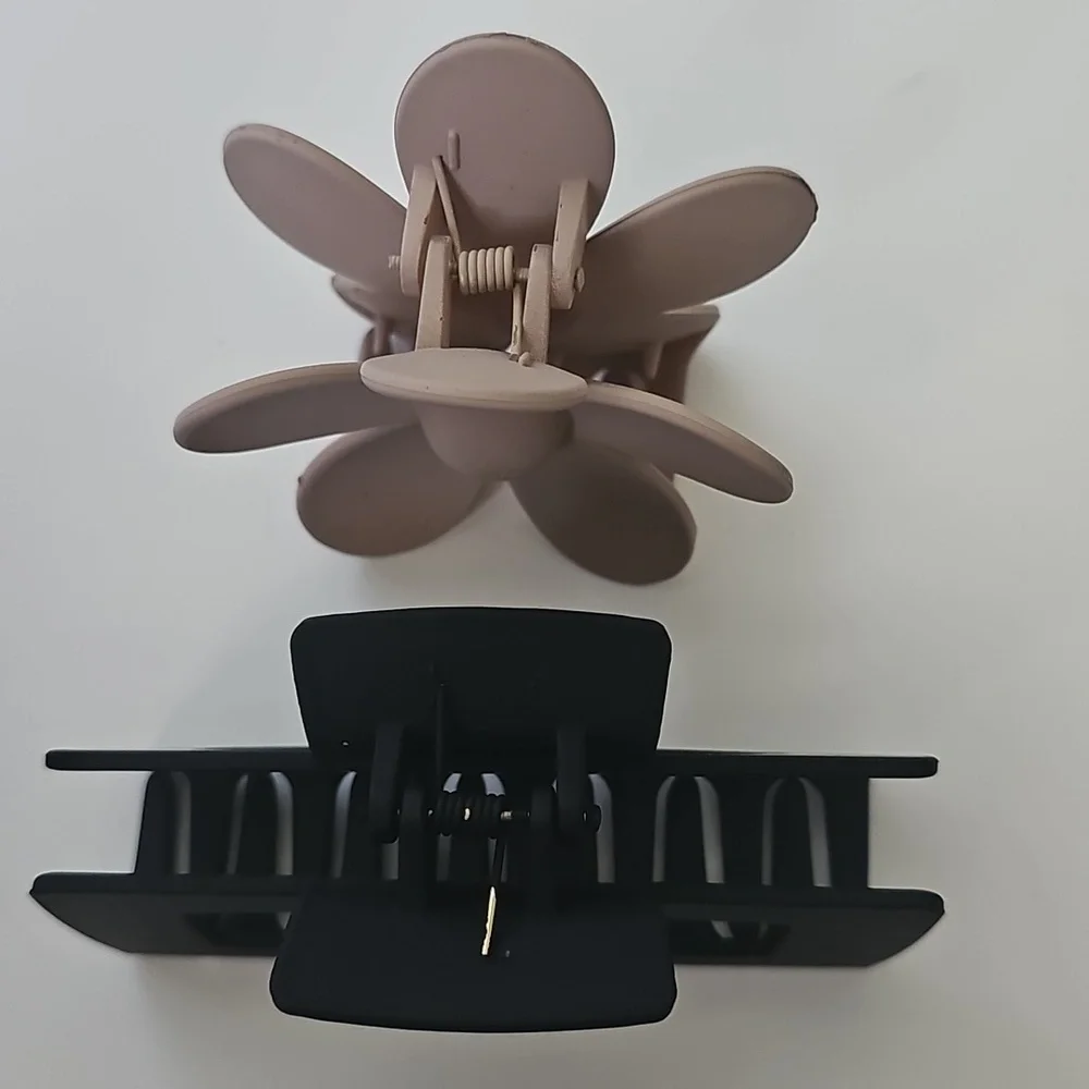 Beige & Black Hair Clips Bundle Of 2